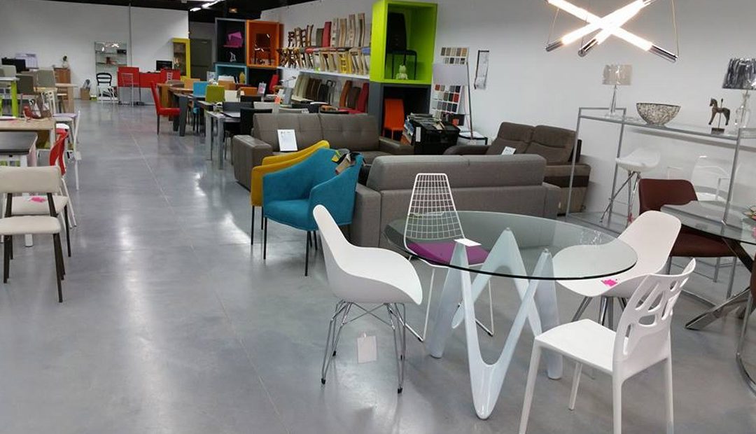 Tables & Chaises